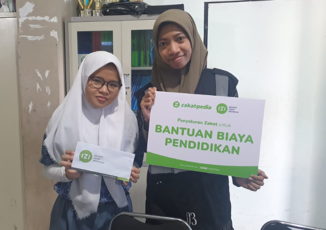  IZI dan Zakatpedia Wujudkan Harapan Davina Lanjutkan Sekolah di Sekolah Menengah Kejuruan