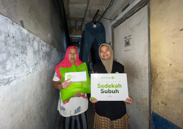 IZI & Zakatpedia Tebar Kebaikan Lewat Program Sedekah Subuh